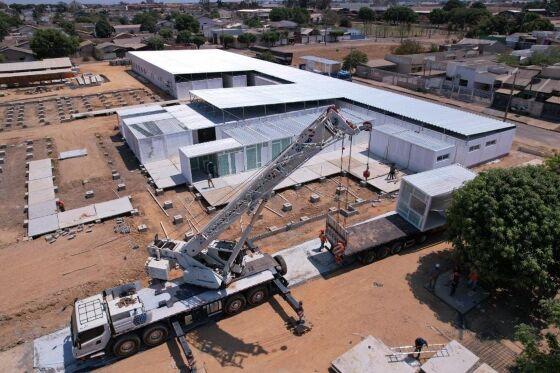 Obras em andamento no Hospital Municipal de Sinop.