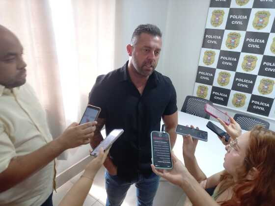 Delegado concluiu que a mulher agiu em legítima defesa.