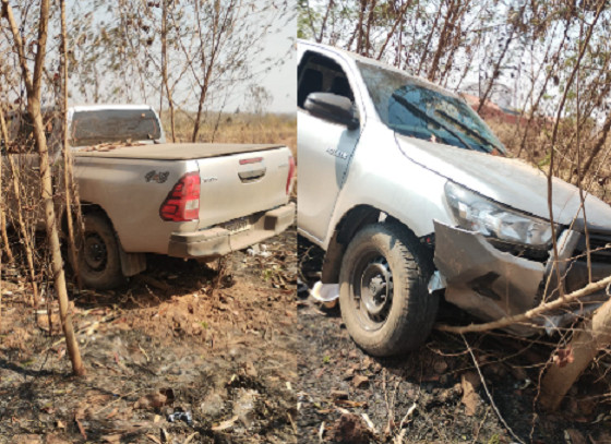 O criminoso bateu em um carro durante a perseguição e tentou fugir por uma área de mata, mas acabou sendo baleado na perna 