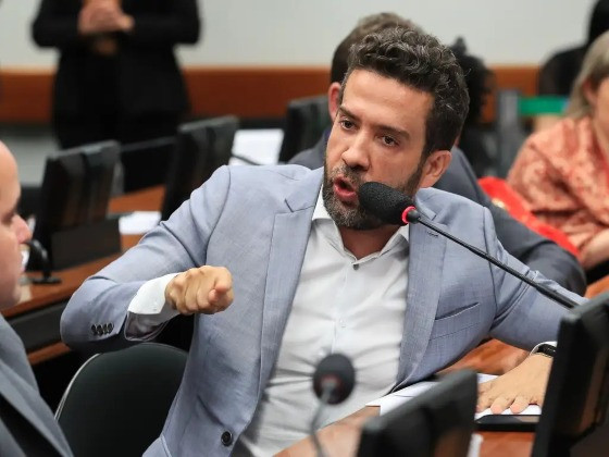 Janones é deputado federal por Minas Gerais.