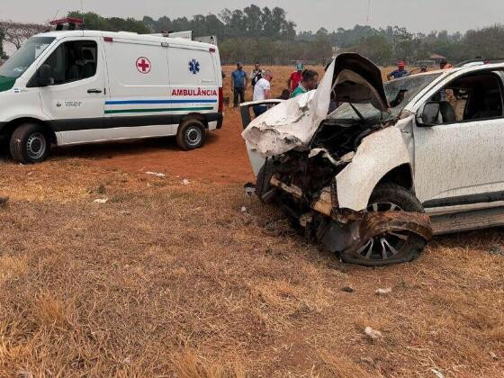 O Corpo de Bombeiros foi acionado e constatou a morte de uma pessoa no local. Outra morreu no caminho do hospital.