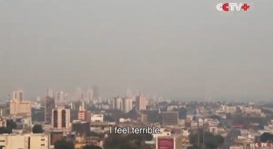 A produção mostra imagens aéreas de Cuiabá coberta por uma densa fumaça