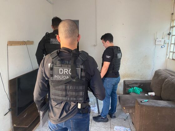 Contra o alvo foi cumprido um mandado de busca e apreensão 