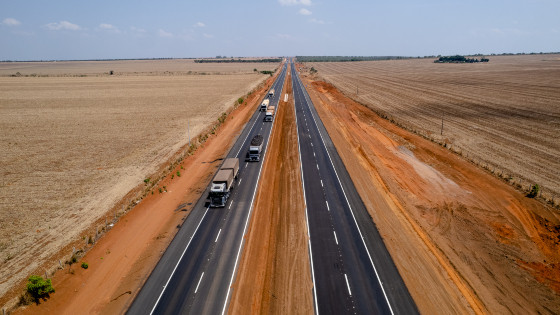 Somente na BR-163 passam cerca de 70 mil carretas diariamente, segundo a Rota Oeste