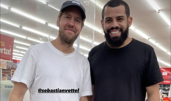 Na publicação feita por um fã, Vettel aparece em frente a uma farmácia nas proximidades do Shopping Três Américas