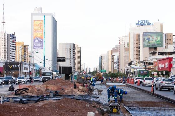 Para a população que trafega pelo local, o trânsito não tem sido dos melhores, mas as expectativas são positivas para o resultado final.