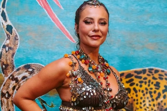 Um dos grandes destaques do Carnaval carioca, Paolla Oliveira será rainha de bateria da Acadêmicos do Grande Rio mais uma vez este ano. 