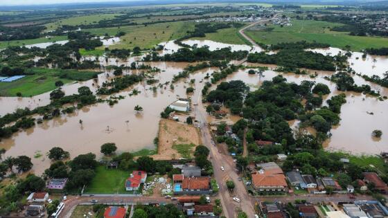 Os decretos levam em consideração os impactos que a chuva causou.