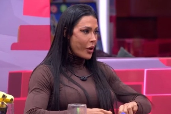 Gracyanne Barbosa retornou à casa do BBB25 na manhã desta quinta-feira (6/2), após ficar horas dentro do Quarto Secreto.