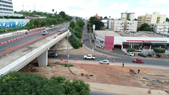 O acesso à Avenida Miguel Sutil, para quem segue pela Avenida do CPA no sentido Bosque da Saúde/CPA, será bloqueado no lado direito.