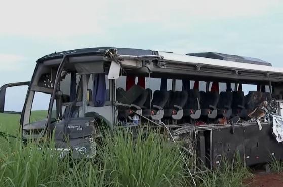 O coletivo transportava estudantes da Universidade de Franca (Unifran).