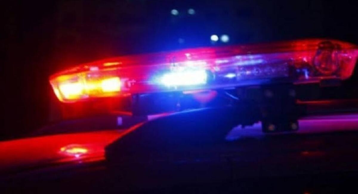 Mulher é assassinada a facadas pelo namorado 