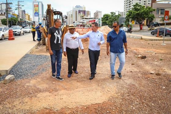 A população já sofreu demais com essa obra. Os erros do passado, como os do VLT e os que levaram a essa rescisão, não podem se repetir.