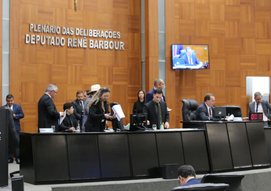 O placar de 12 a 6 garantiu a manutenção da decisão do Executivo