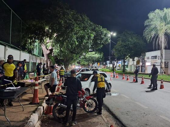As ações ocorreram nas avenidas Beira Rio, no bairro Grande Terceiro, e na Tenente Coronel Duarte, no bairro Dom Aquino. 