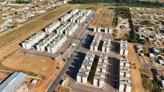 O Residencial Nico Baracat é um empreendimento construído com recursos do Fundo de Arrendamento Residencial (FAR)