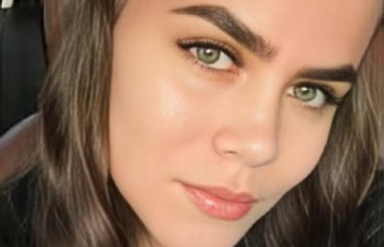 Evelyn esfaqueou uma mulher em um supermercado no bairro Vitória Régia, em Várzea Grande