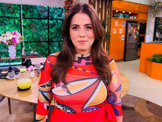 Em nota publicada nas redes sociais, a assessoria da apresentadora informou que Tati deu entrada na maternidade na segunda-feira (12/5)