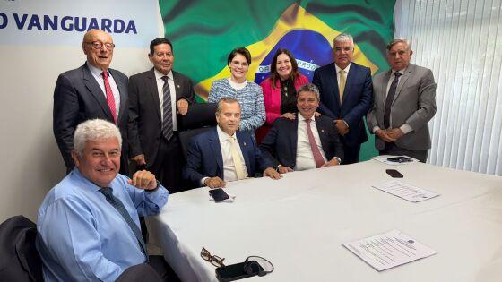 A iniciativa foi protocolada pela deputada federal Coronel Fernanda (PL) e pela senadora Damares Alves (Republicanos-DF).