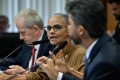 Senador manda Marina 'se pôr em seu lugar'