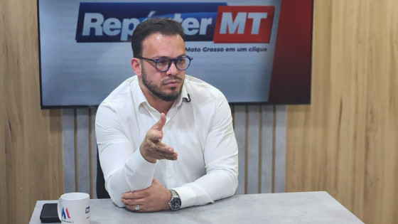 Max explica que o uso do “suco” aumenta o risco de morte súbita.