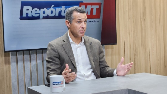 Segundo o urologista Ricardo Juveniz, o que realmente faz a diferença na “hora H” é a grossura/espessura do órgão.