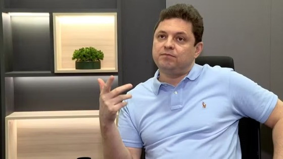 O dirigente relatou que o atraso nos repasses compromete diretamente a saúde financeira do clube mato-grossense, que disputa a Série B.