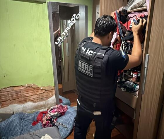 Na operação são cumpridas 10 ordens judiciais