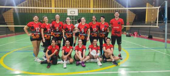 O Artvôlei é composto por atletas dedicadas e comprometidas com o crescimento do esporte, a equipe busca promover valores como trabalho em equipe, respeito e superação.