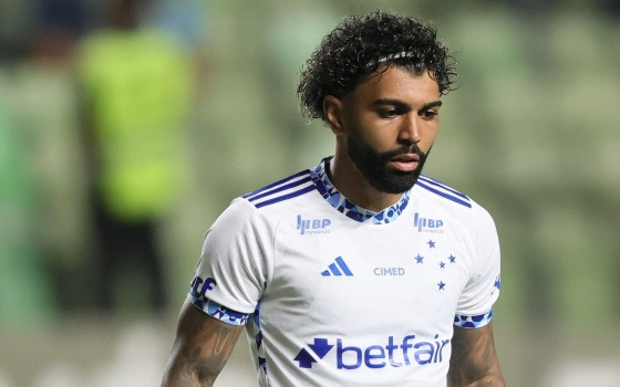 Gabigol foi uma das vítimas de golpistas que desviavam salários de jogadores