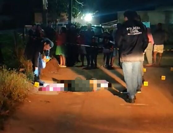 A vítima foi atingida por pelo menos, 10 disparos só na cabeça