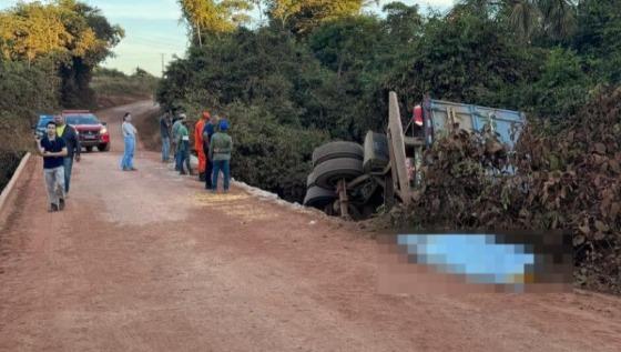 A Polícia Civil investiga o acidente.