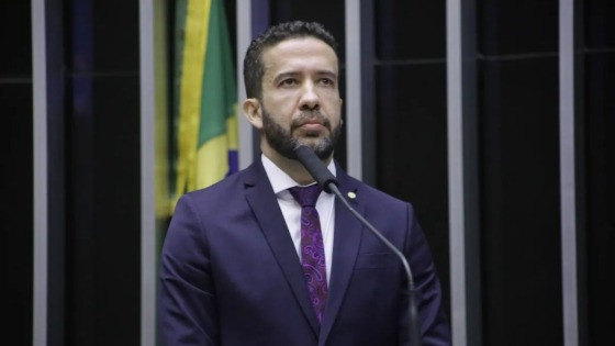 André Janones (Avante-MG) na Câmara dos Deputados