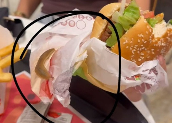 Em nota, o Burger King lamentou o incidente e reforçou o compromisso com a segurança e dos consumidores