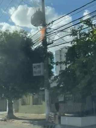 Não há informações sobre as causas do incêndio