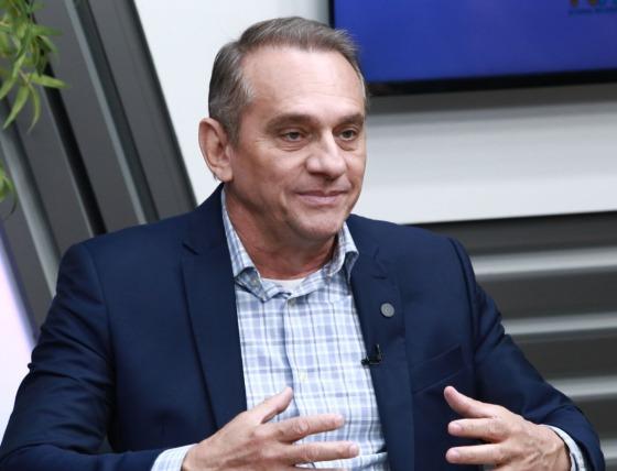 Wilson Santos é Professor e Deputado Estadual