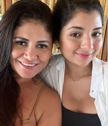 Caroline Fernandes e Gleici Oliboni