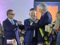 Mauro recebe a mais alta honraria de Goiás