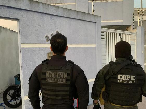 Operação cumpre 28 ordens judiciais contra membros de uma facção