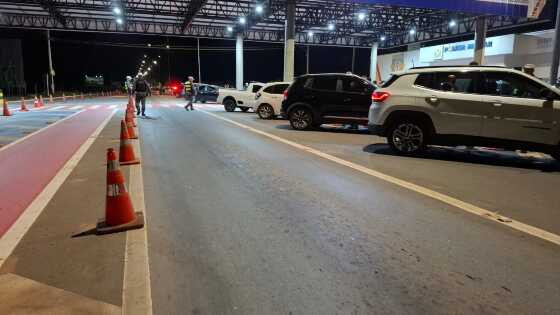 As prisões aconteceram durante a Operação Lei Seca, realizada na madrugada deste sábado (2), na MT-251