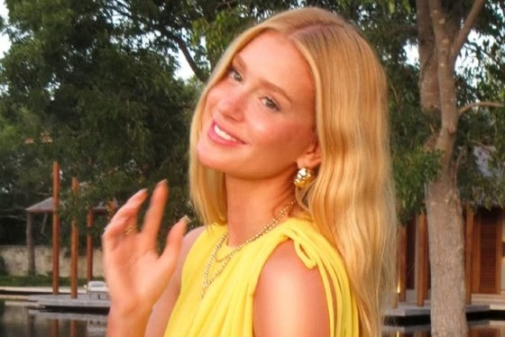 À coluna, porém, Marina Ruy Barbosa afirmou que segue tudo bem com o amado e não existe nenhuma crise na relação