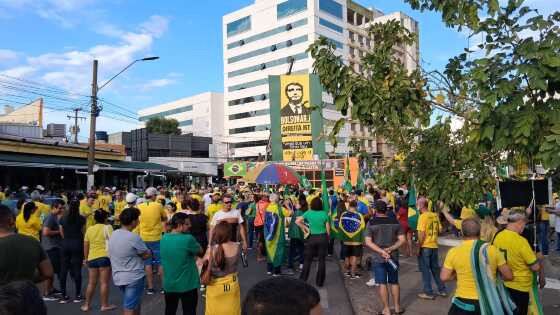 Ato Reaja Brasil acontece na Praça do Choppão, em Cuiabá