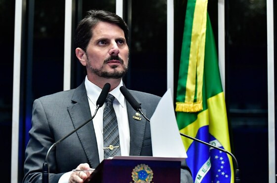 O senador Marcos do Val (Podemos-ES) vai passar a ser monitorado por tornozeleira eletrônica