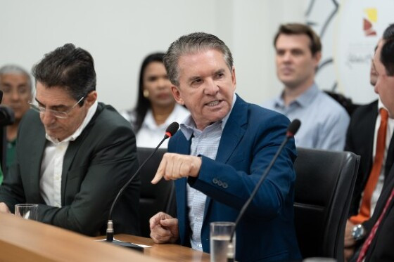 O presidente do TCE-MT, conselheiro Sérgio Ricardo, participou da instalação da Câmara Setorial Temática da ALMT nesta segunda-feira (11). 