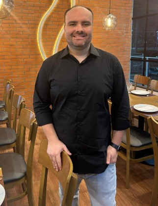Paulo Vitor Leite é empreendedor gastronômico e proprietário da Pizzaria Dom Sebastião