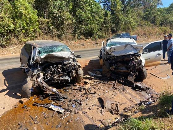 A batida aconteceu no km 704, da BR-163, em Sorriso (a 397 km de Cuiabá).