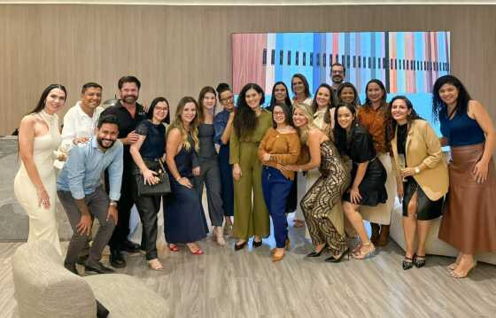 “Foi um momento muito especial, de aproximação com profissionais locais que estão promovendo uma nova face da arquitetura e do design de interiores em uma das capitais mais prósperas do país. E estamos muito felizes de participar dessa evolução”, cel