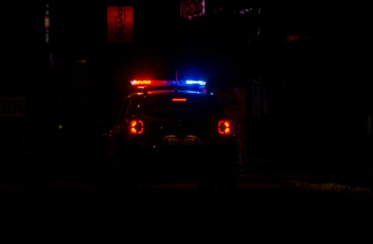 Homem morre após atacar policiais com faca em Nova Monte Verde, MT