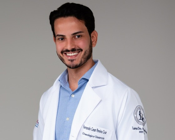 Dr. Fernando Cruz é ginecologista na Clínica Vida Diagnóstico e Saúde e na Fetal Care.