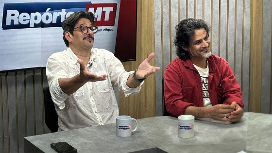 O diretor e ator Sandro Lucose e o ator Gil Hernandez comentaram sobre o poder transformador das artes na vida das pessoas